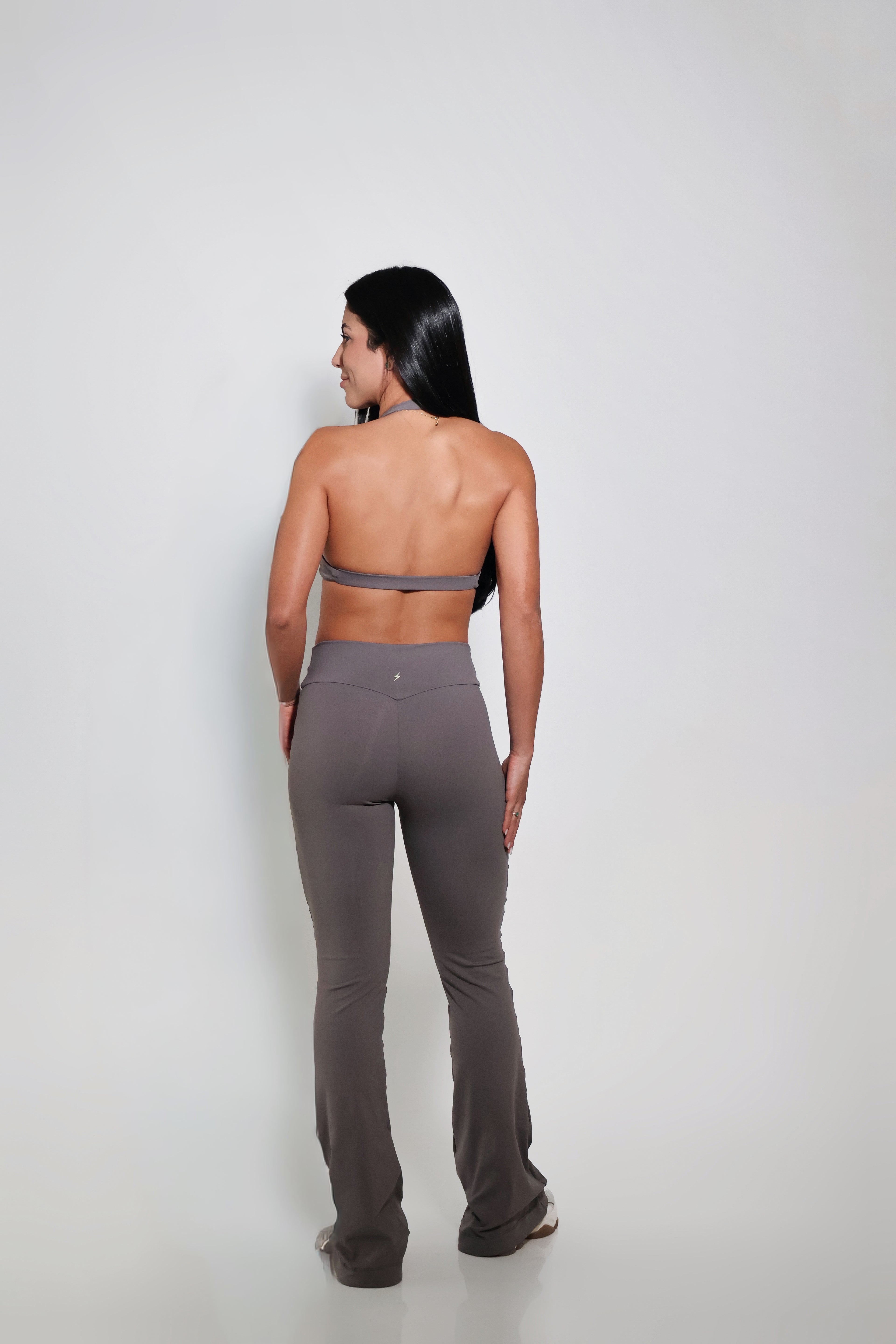 Calça Flare Zoe Chumbo