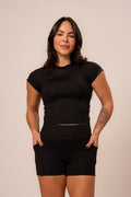 Short Hera Black