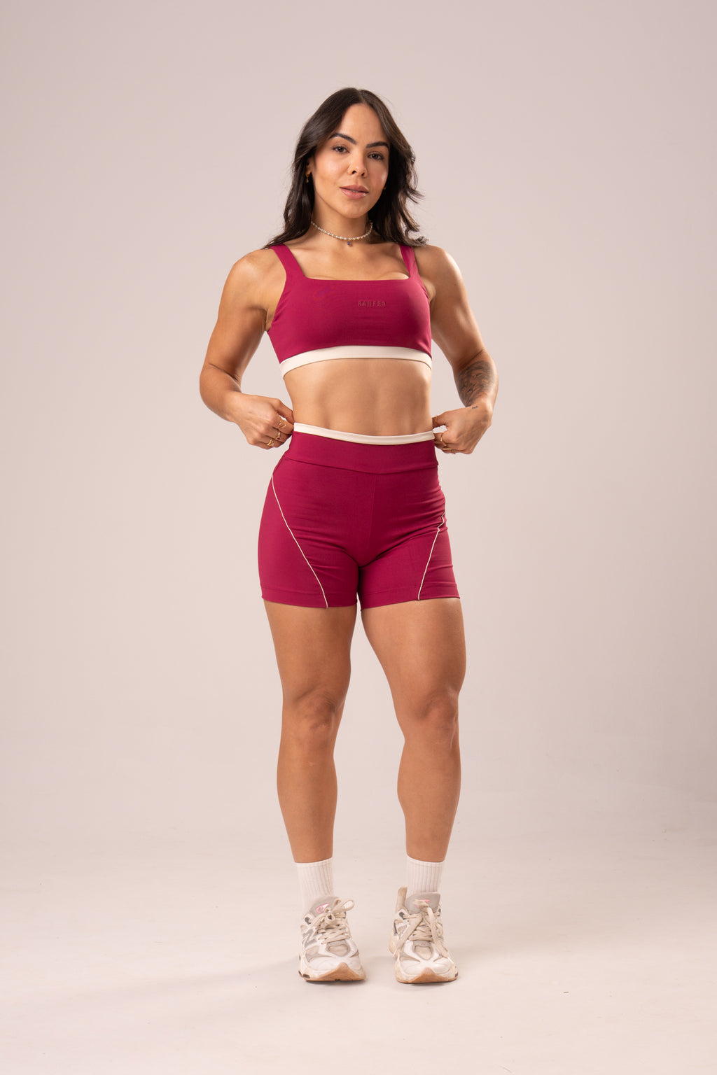 Top Elisa Pitaya