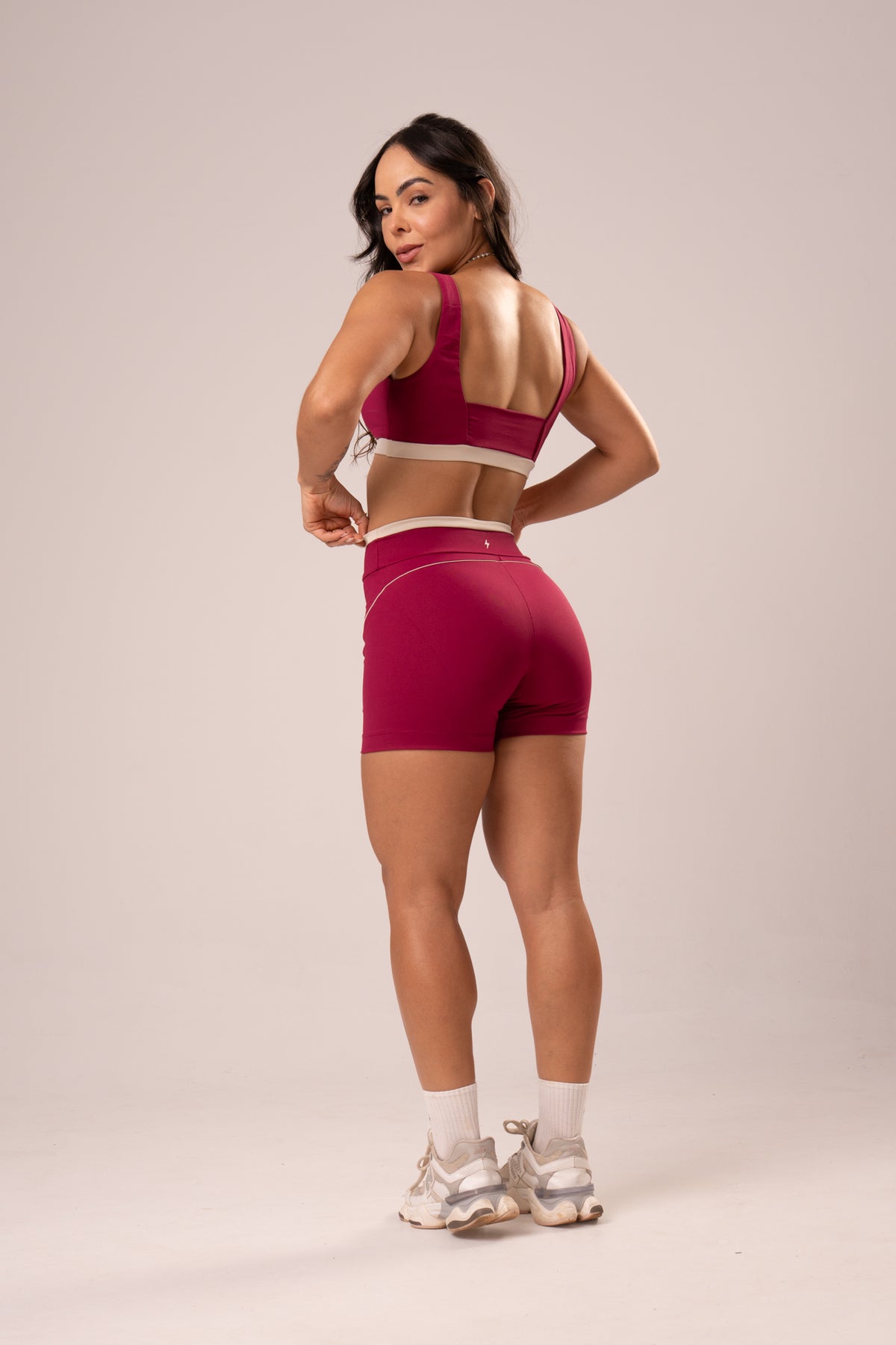 Short Lorena Pitaya