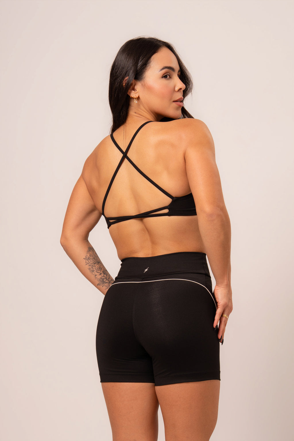 Top Helena Black