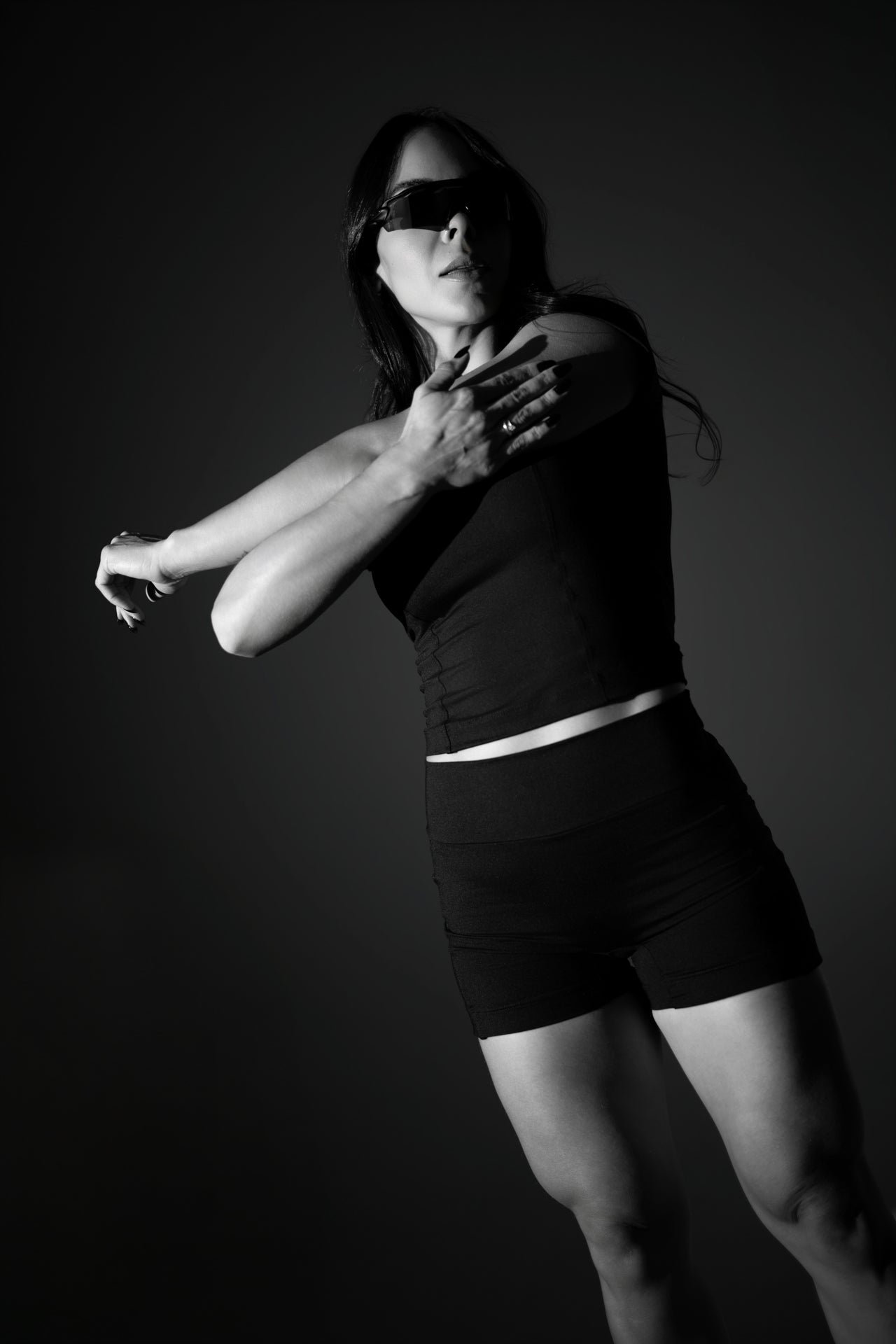Short Hera Black
