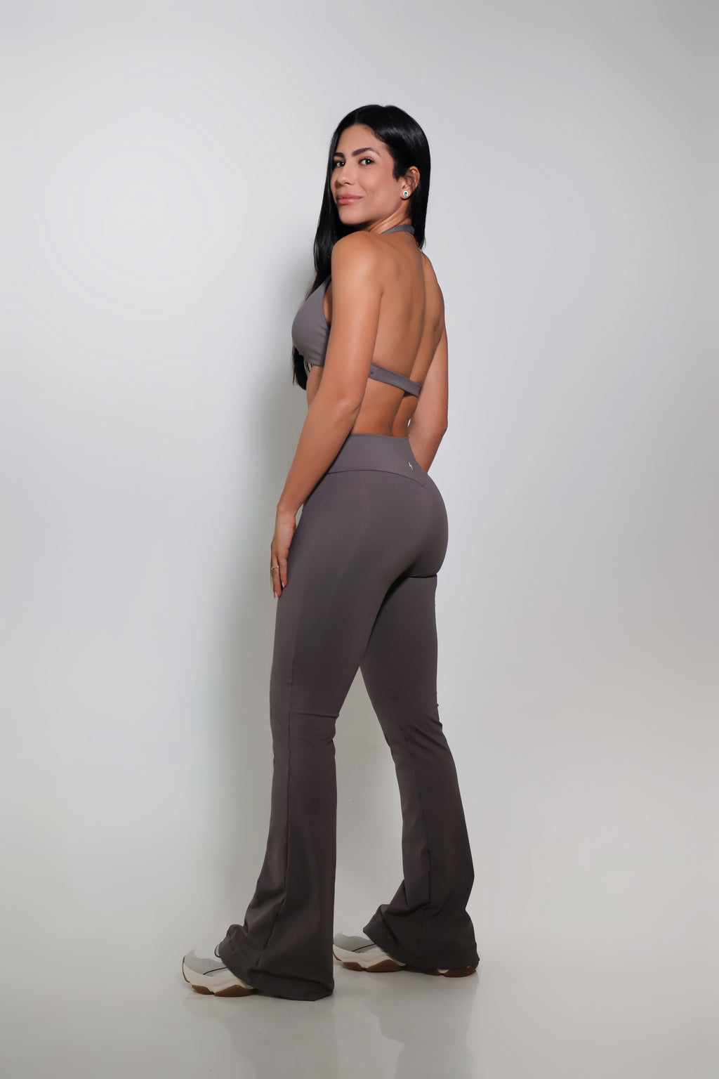 Calça Flare Zoe Chumbo