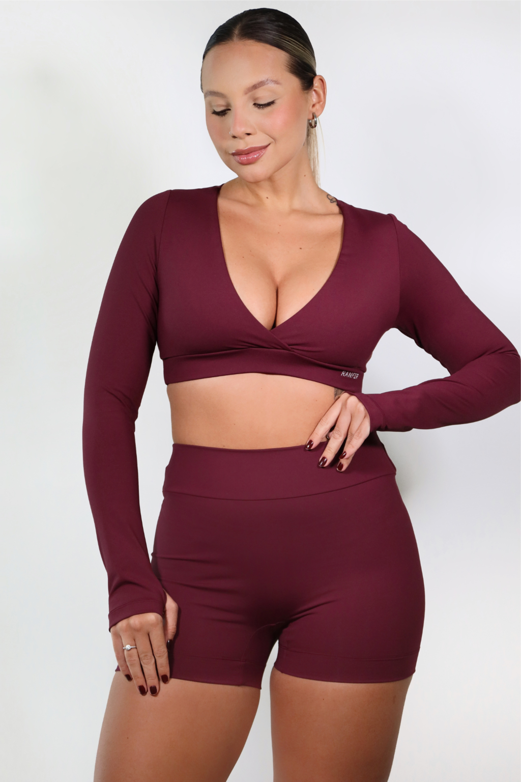 Short Cloe Wine