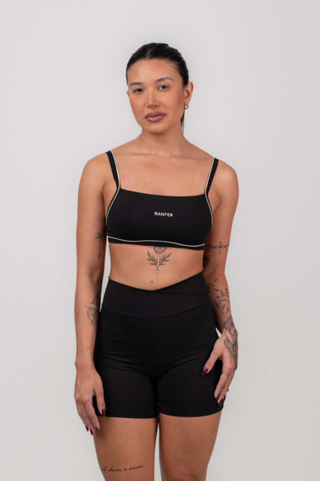 Short Clara Preto