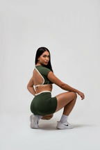 Short Carol Verde