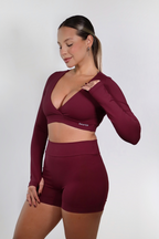 Short Cloe Wine