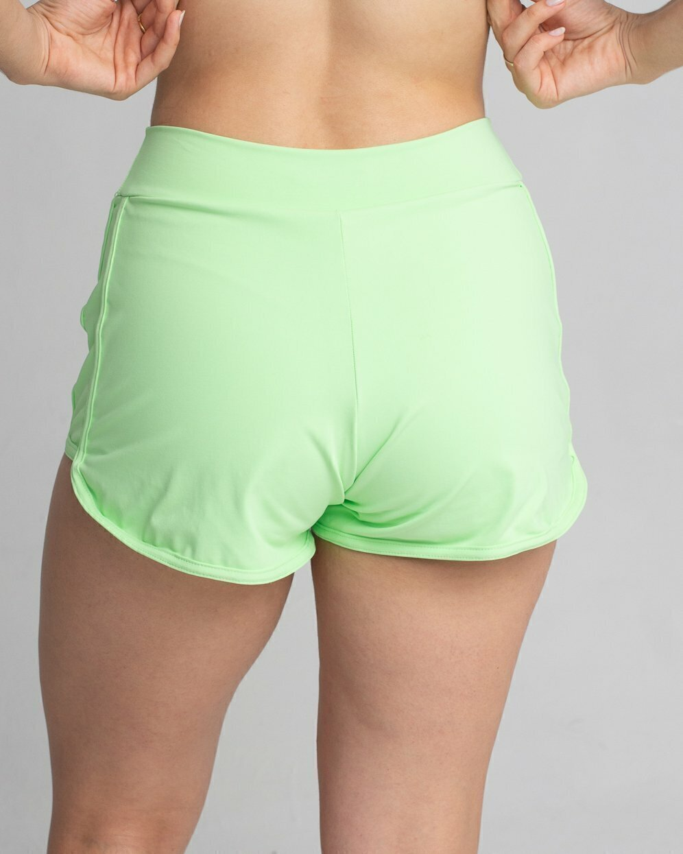 Short Nina Lima