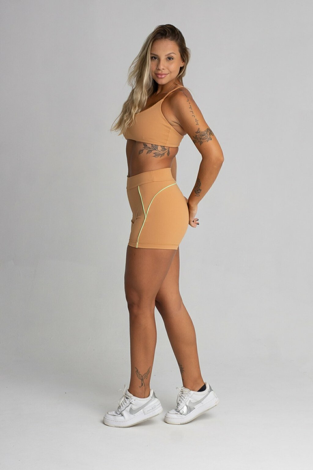 Top Pri Caramelo