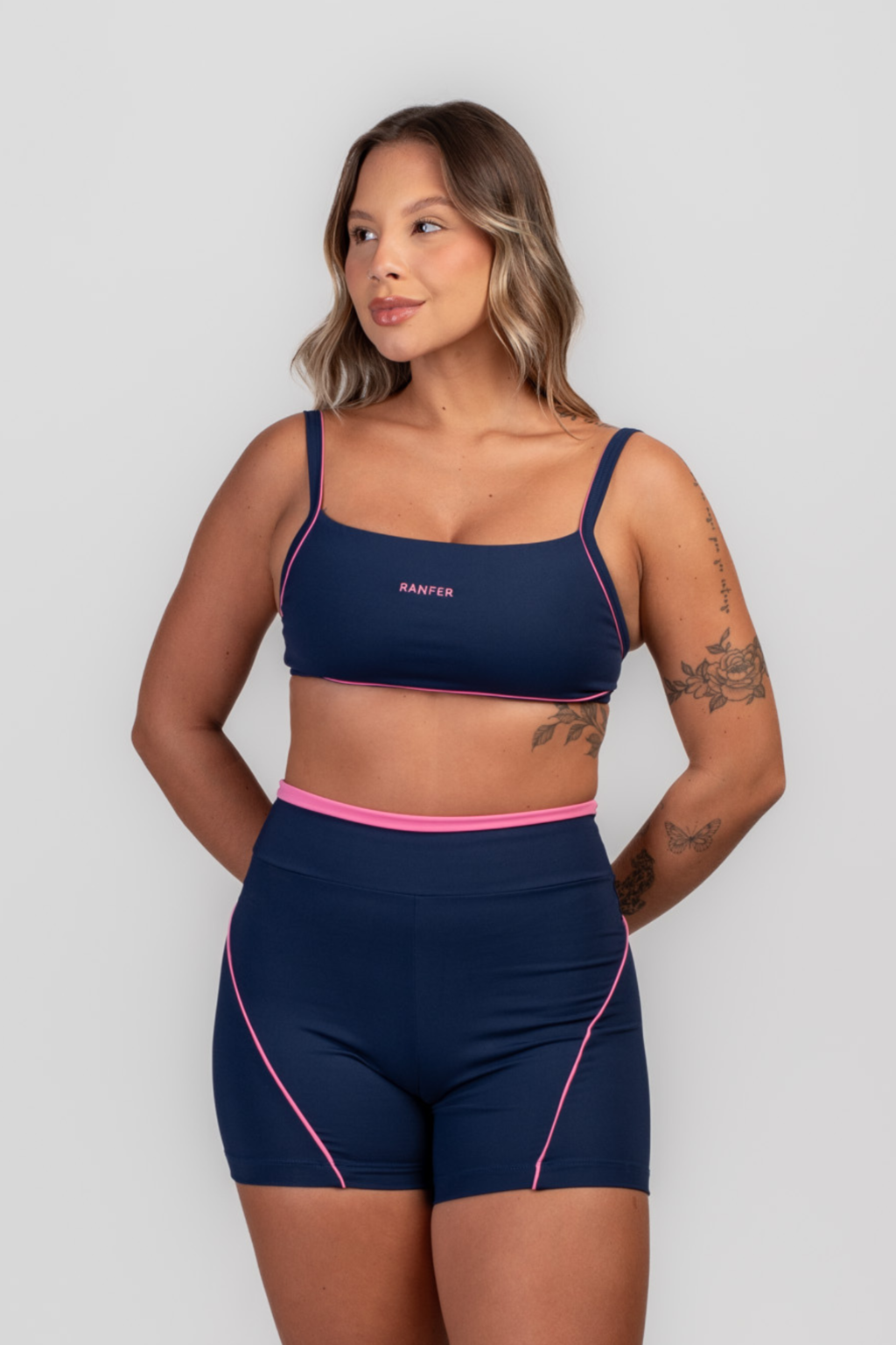 Top Lana Blue moon