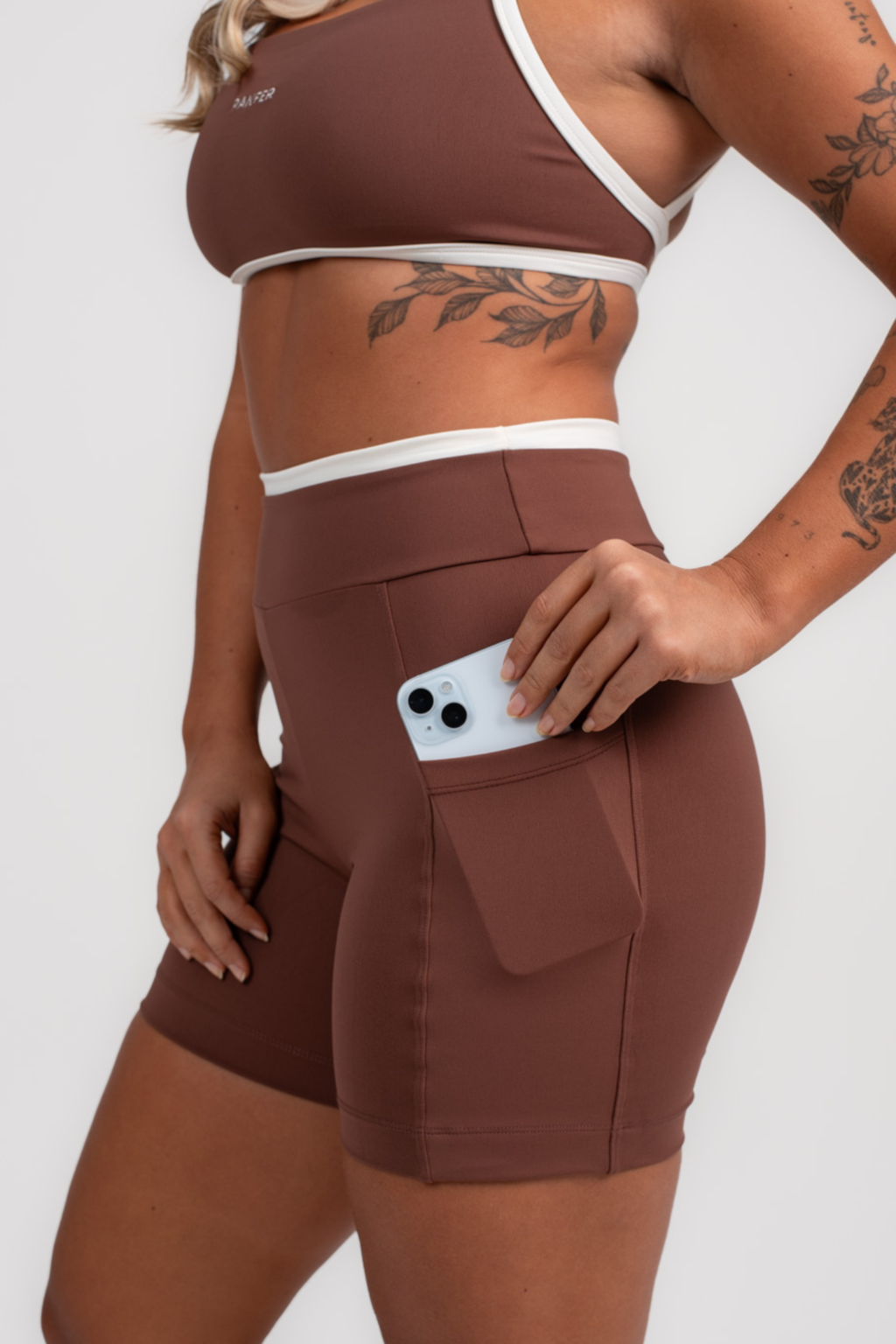 Short Race Mocca